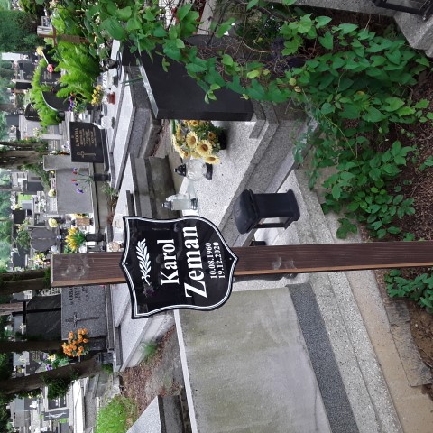 Grób Karol Zeman