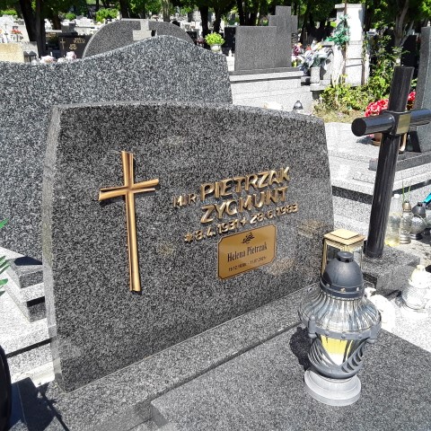 Grób Helena Pietrzak