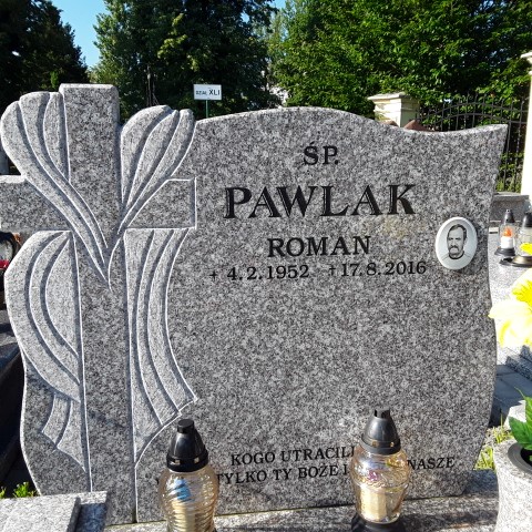 Grób Roman Pawlak